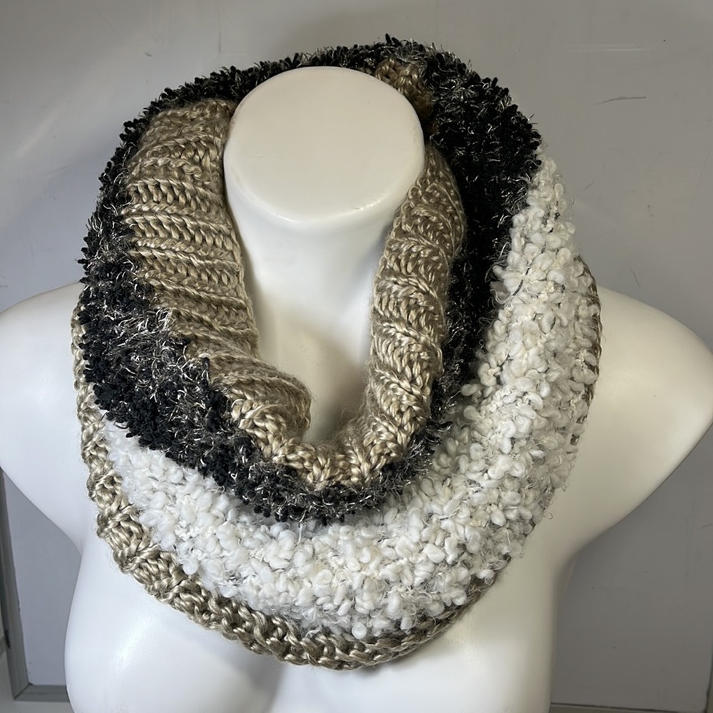 Anthropologie Sleeping On Snow Cowl Knit Scarf
